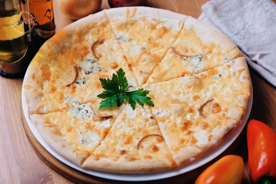 Фотография блюда пицца Пицца 6 сыров